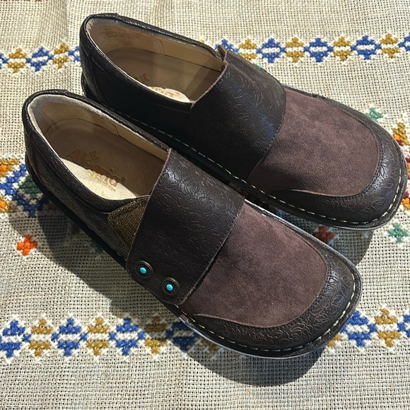 Alegria Deliah Cocoa Impressions Size 42/11.5 to 12 - Picture 1 of 6